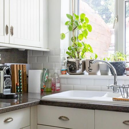 Hereford City - St Owens Terrace - Comfortable & Spacious Well Presented Three Storey House, Perfect For A Weekend Away & Exploring The City On Foot - Hosted By Rentmyhouse Екстериор снимка