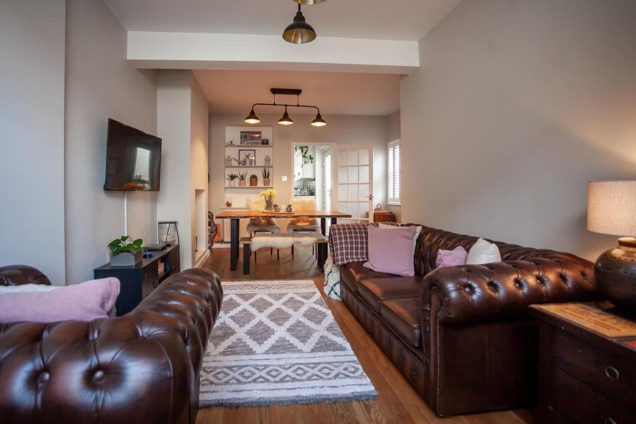 Hereford City - St Owens Terrace - Comfortable & Spacious Well Presented Three Storey House, Perfect For A Weekend Away & Exploring The City On Foot - Hosted By Rentmyhouse Екстериор снимка
